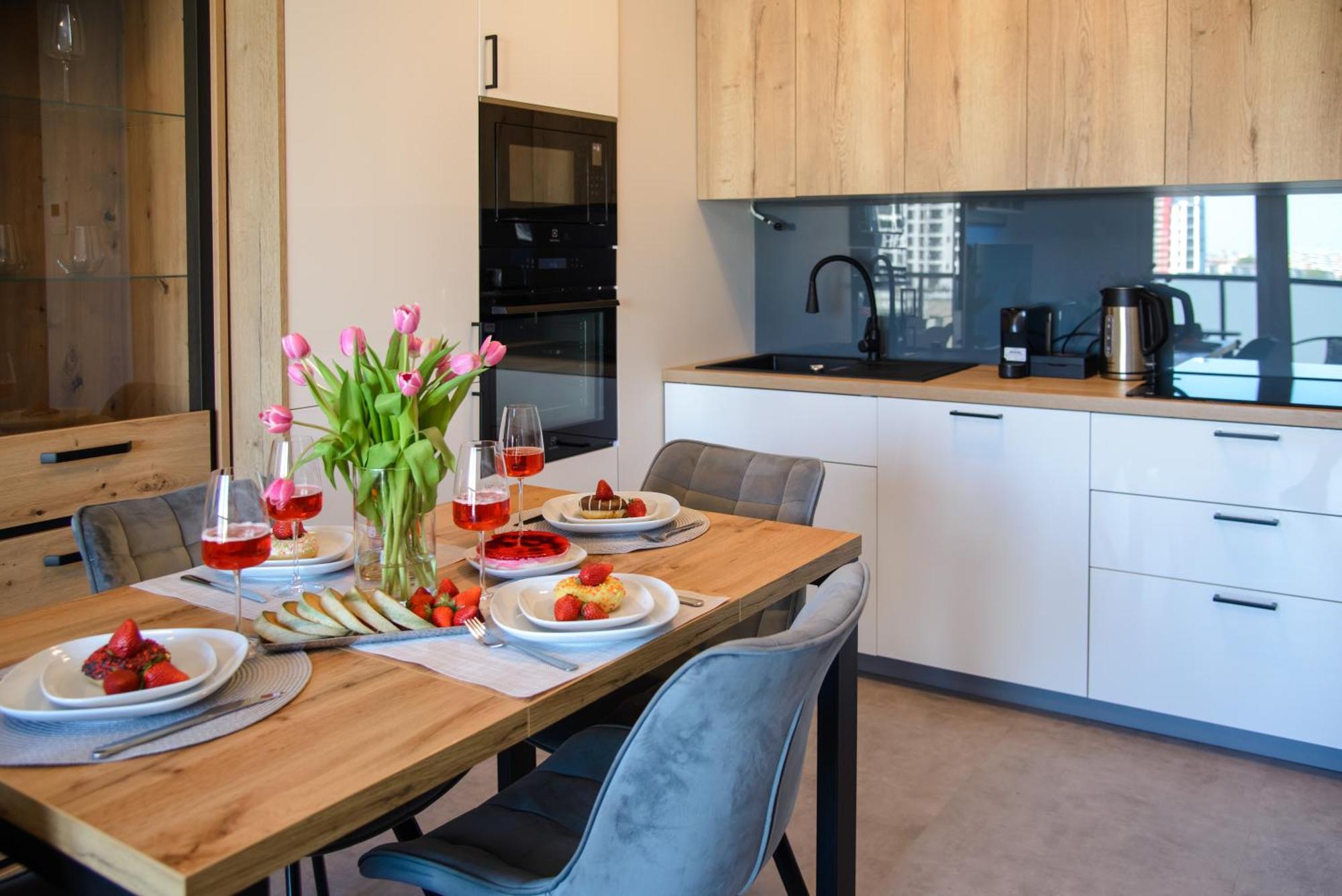 Maya'S Flats & Resorts 104 - Letnica Apartment กดัญสก์ ภายนอก รูปภาพ