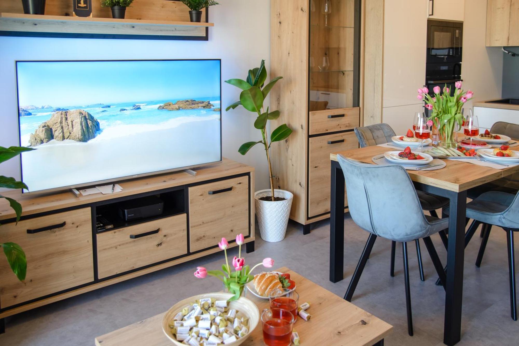 Maya'S Flats & Resorts 104 - Letnica Apartment กดัญสก์ ภายนอก รูปภาพ